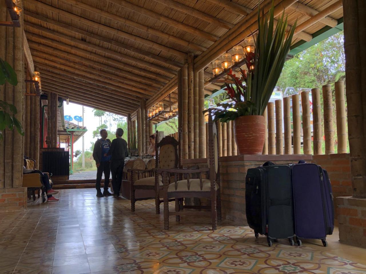 Hotel Vísperas Santa Rosa de Cabal Exterior foto
